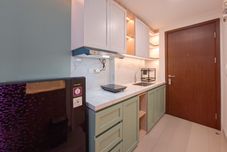 公共空間 Simple Neutral Toned Studio at Parkland Avenue Apartment By Travelio