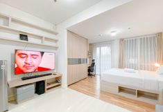 Others 7 Spacious Studio Apartment at Landmark Residence Bandung By Travelio