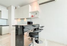 อื่นๆ 3 Homey and Exclusive 1BR Four Winds Apartment By Travelio