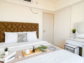 Bedroom 4 2BR Apartment near Pelita Bangsa University at Meikarta By Travelio