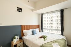 Bedroom Good Deal 2BR Tokyo Riverside PIK 2 Apartment By Travelio