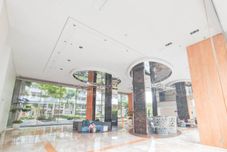 Lobi Good Deal 1BR Landmark Residence Bandung Apartment By Travelio