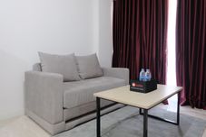 Ruang Umum Good Deal 1BR Landmark Residence Bandung Apartment By Travelio