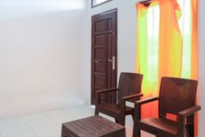 Lobi RedDoorz near Bigmall Samarinda 2