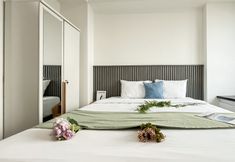 Others 3 Studio Apartment near Summarecon Mall Serpong at Collins Boulevard By Travelio