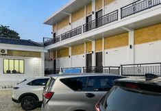 Exterior 5 RedDoorz Plus near Alun Alun Majalengka