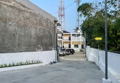 Exterior 6 RedDoorz Plus near Alun Alun Majalengka