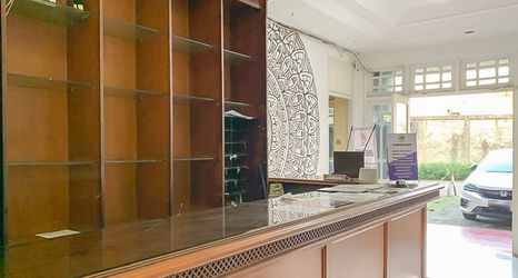 Lobby 2 RedDoorz near Metro Bandung