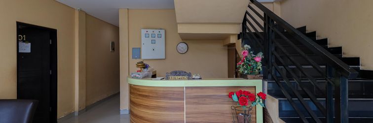 Lobby Urbanview Hotel WG Jimbaran Bali