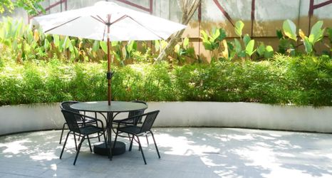 Luar Bangunan 2 Simple and Nice 1BR near Mall at Grand Sungkono Lagoon Apartment By Travelio