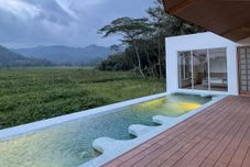 Swimming Pool GAIA Lodge SALA Yogyakarta