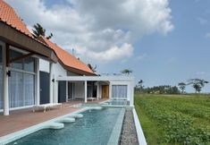 Swimming Pool 2 GAIA Lodge SALA Yogyakarta