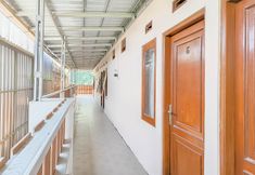 Ruang Umum 4 RedDoorz near Treetop Adventure Kopeng