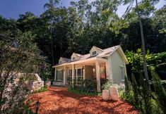 ภายนอกอาคาร 3 Taman Wisata Bougenville by Kozystay