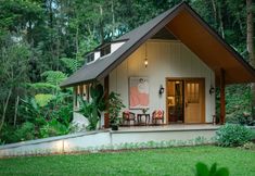 ภายนอกอาคาร 2 Taman Wisata Bougenville by Kozystay