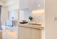 อื่นๆ 4 Compact Living 2BR Apartment at Meikarta By Travelio