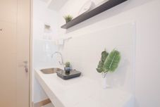 พื้นที่สาธารณะ Functional Studio at Tokyo Riverside PIK 2 Apartment By Travelio