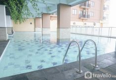 Hồ bơi 7 Strategic 1BR near Gedebage Station at Tamansari Panoramic By Travelio