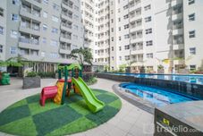 大廳 Modern 2BR near UNPAR at Parahyangan Residence Apartment by Travelio