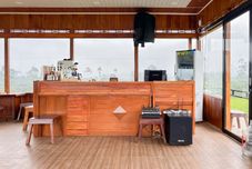 Lobby S Tilu Heroy Hill Resort Pangalengan Bandung RedPartner