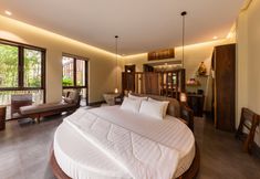 Others 5 Sun Village