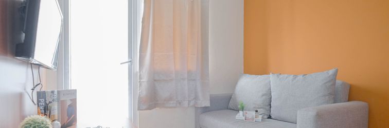 Lobby Strategic 2BR near UNJ at Apartment Green Pramuka City By Travelio