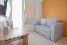 Lobby Strategic 2BR near UNJ at Apartment Green Pramuka City By Travelio