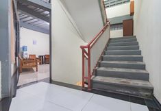 พื้นที่สาธารณะ 7 RedDoorz Syariah @ Cigadung Raya Street