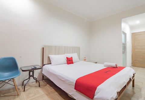 ห้องนอน RedDoorz Syariah @ Cigadung Raya Street