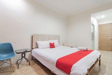 ห้องนอน RedDoorz Syariah @ Cigadung Raya Street