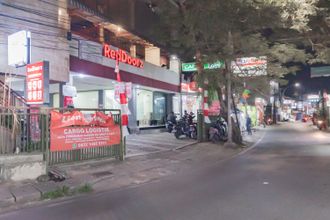 ภายนอกอาคาร 4 RedDoorz Syariah @ Cigadung Raya Street