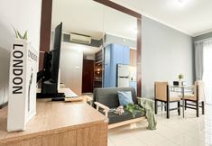Common Space 5 Modern and Cozy 2BR Apartment Marina Ancol By Travelio