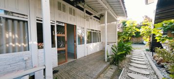 Bên ngoài 2 Habana Hotel