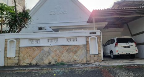 Exterior 2 Inung House Malang