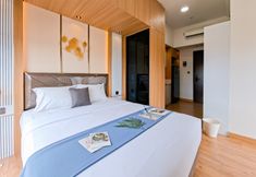 その他 3 Wooden Tone Studio at Casa de Parco Apartment By Travelio