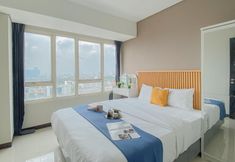 Khác 2 Standard and Warm 2BR near Station at Nifarro Park Apartment By Travelio