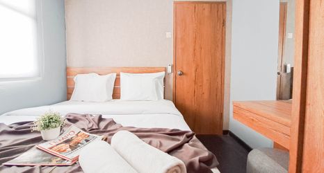 Bên ngoài 2 Well Furnished 2BR at Suites @Metro Apartment By Travelio