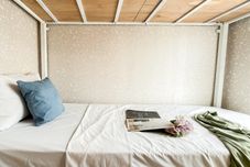 Lain-lain Wooden Tone minimalist 2BR at Tokyo Riverside PIK 2 Apartment By Travelio