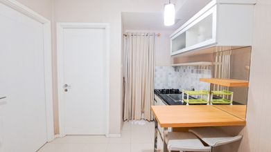 其他 4 Standard 2BR at Apartment Parahyangan Residence by Travelio