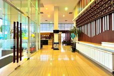 ロビー Amandaru Hotel Pekalongan