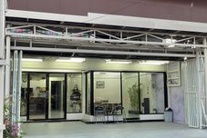 外部的 Hotel Utama