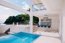 Hồ bơi Ezrah Coastal Boutique Hotel