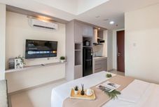 Bedroom Enjoy Living and Comfy Studio at Apartment Pollux Chadstone By Travelio