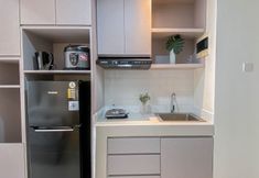 Lobby 6 Enjoy Living and Comfy Studio at Apartment Pollux Chadstone By Travelio