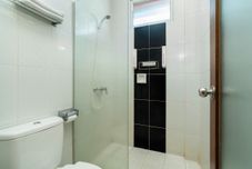 客房内浴室 Life Hotel Pekanbaru City Center