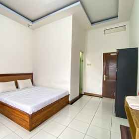 Bedroom 1 Pondok Wisata Tirta Jadi Mitra RedDoorz, Jawa Tengah Banjarnegara sigaluh panawaren 호텔