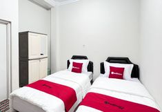 臥室 2 RedDoorz Syariah Omah Audrey near Universitas Tidar Magelang