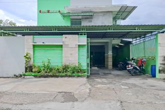 Bên ngoài 4 Griya Kencana Asri Syariah near RS Karima Utama Kartasura RedPartner