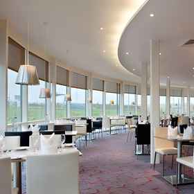 Holiday Inn Salisbury-Stonehenge By IHG 1 Holiday Inn Salisbury-Stonehenge By IHG, Bradford-on-Avon Hotels