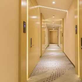 Lavande Hotels Guangzhou Zhihui City 1 โรงแรมลาเวนเดอร์ (Guangzhou Zhihuicheng), โรงแรม & ที่พัก 黄埔港站